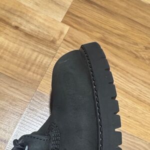 Black timberland boys size 1